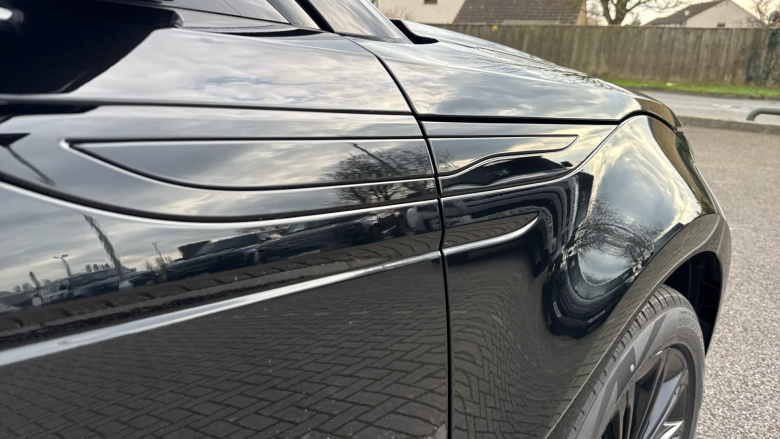 Land Rover Range Rover Evoque 2.0 D200 Autobiography 5dr Auto [Revised] Diesel Hatchback